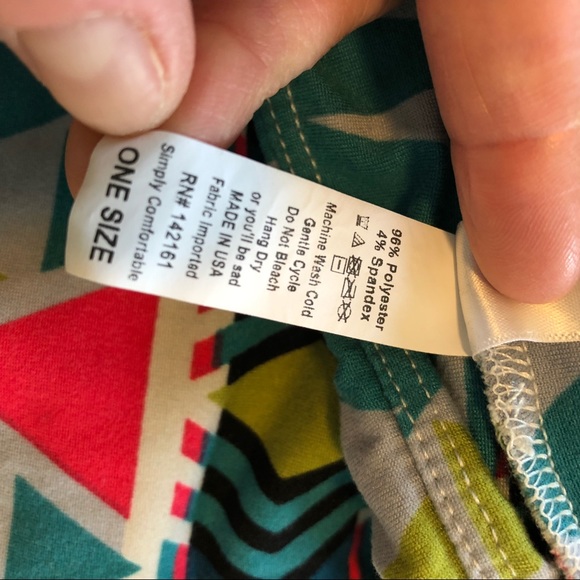 LuLaRoe OS leggings geo print - Picture 4 of 4